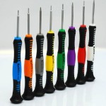 Screwdriver kit for repair and disassemble, telephones, electronics and others, 16 in 1